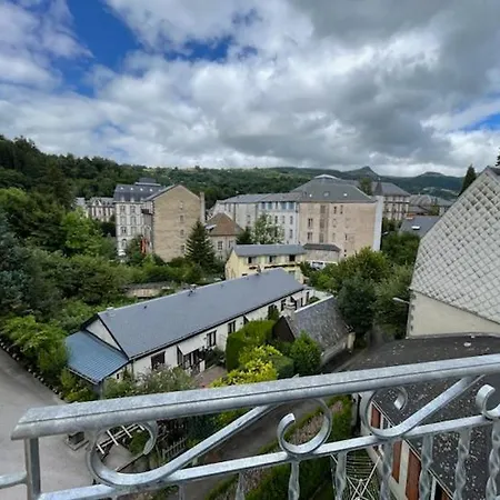 Matyzmontagne 住宿加早餐酒店 拉布尔布勒
